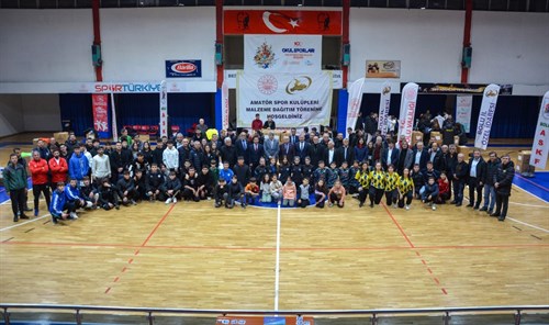 ÖZEL İDAREMİZDEN AMATÖR SPOR KULÜPLERİNE MALZEME DESTEĞİ